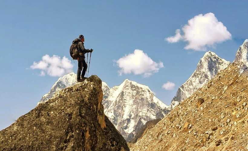 Pikey Peak Trek - 7 Days Adventures in the Himalayas - Day 5: Loding to Junbesi and its monastery