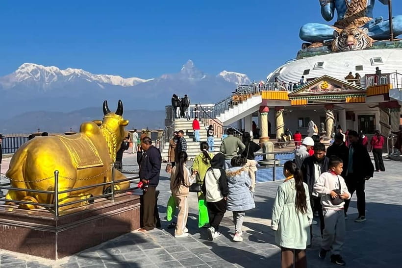 Pokhara: 1-Day World Peace Pagoda and Lord Shiva Statue Trek - How the guide affects the experience
