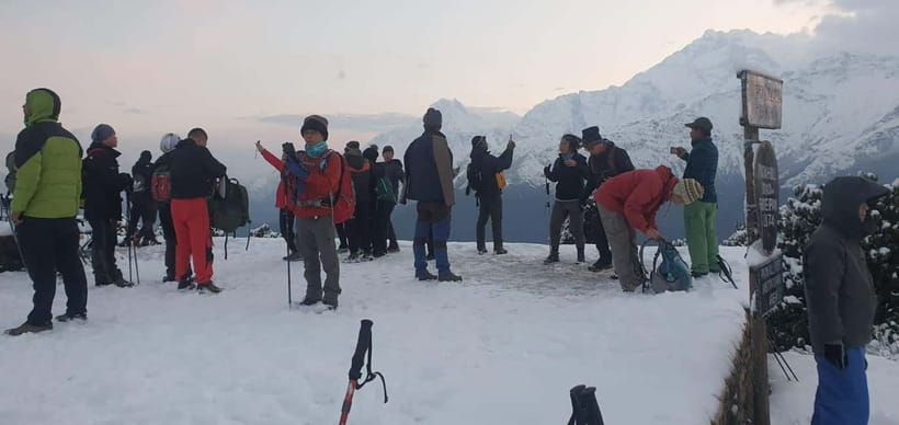 Pokhara: 2 & 3 Days Ghorepani Poon Hill Private Guided Trek - Guides, pace, and the value of private travel