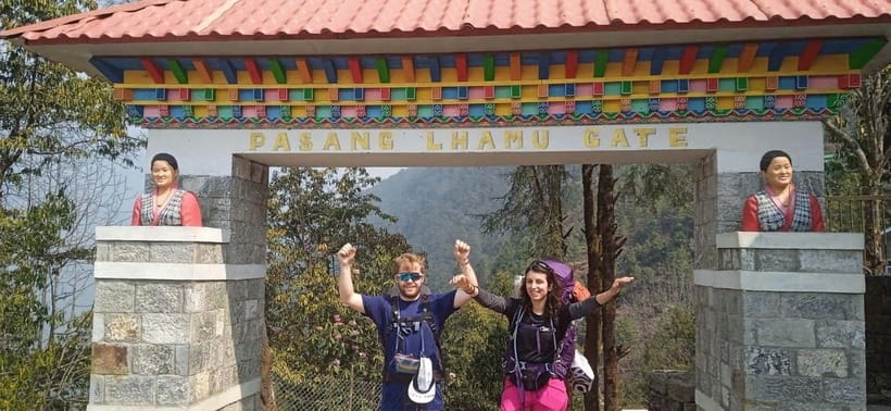 Pokhara: 2 & 3 Days Ghorepani Poon Hill Private Guided Trek - Lodges, food, and what the $118 covers