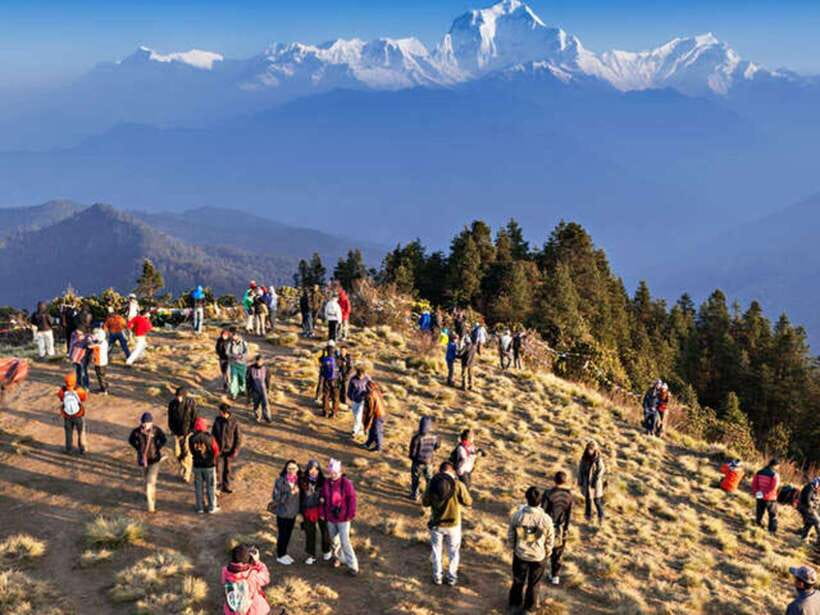 Pokhara: 3 days Trek to Poon hill - The pre-dawn climb to Poon Hill