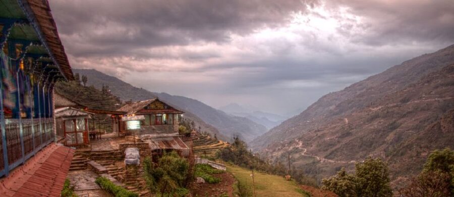 Pokhara: 4-Day Ghorepani, Ghandruk & Poon Hill Guided Trek - Fitness, clothing, and useful preparation