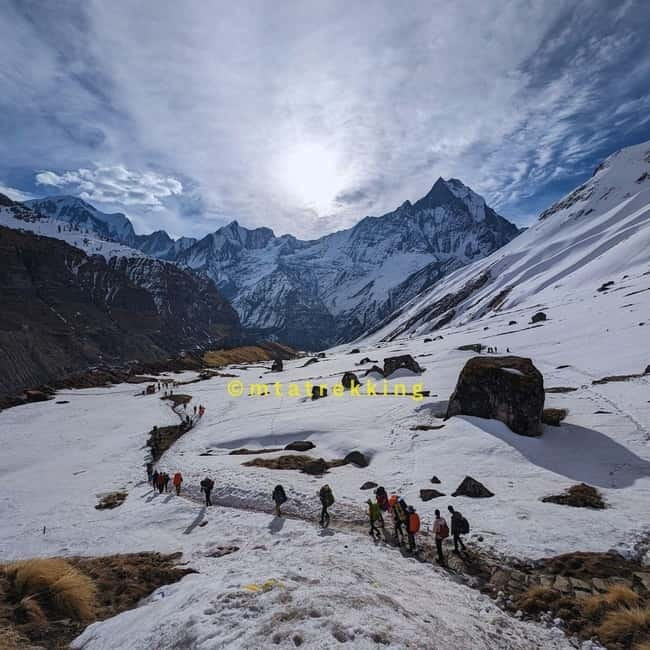 Pokhara: 5-Day Annapurna Base Camp (ABC) Trek - Day two: Lower Sinuwa to Deurali