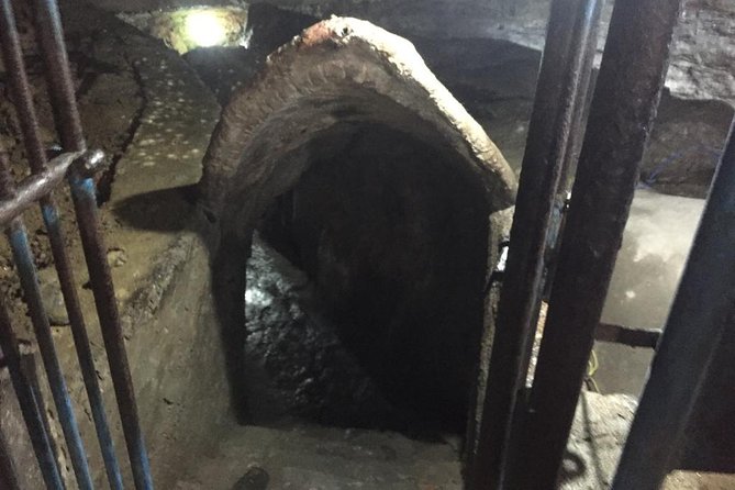 Pokhara City Tour in Sharing Bus - Gupteshwor Mahadev Cave, limestone and religion together