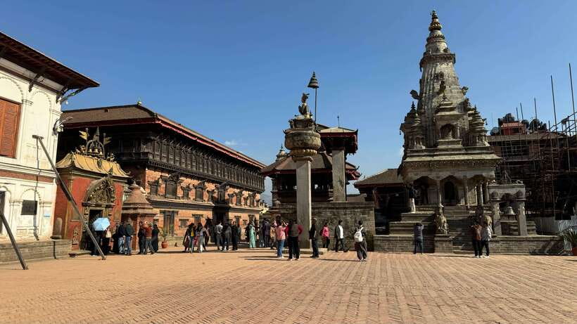 Pokhara: Full-Day 7 Iconic Sites Tour - Private or Group - Starting beside Phewa Lake
