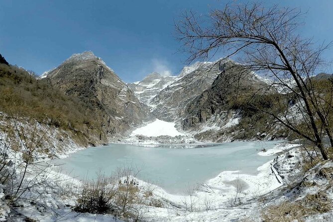 Pokhara Private Tour 3 Day Sikles Kapuche Glacier Lake Trek - Who should book this trek