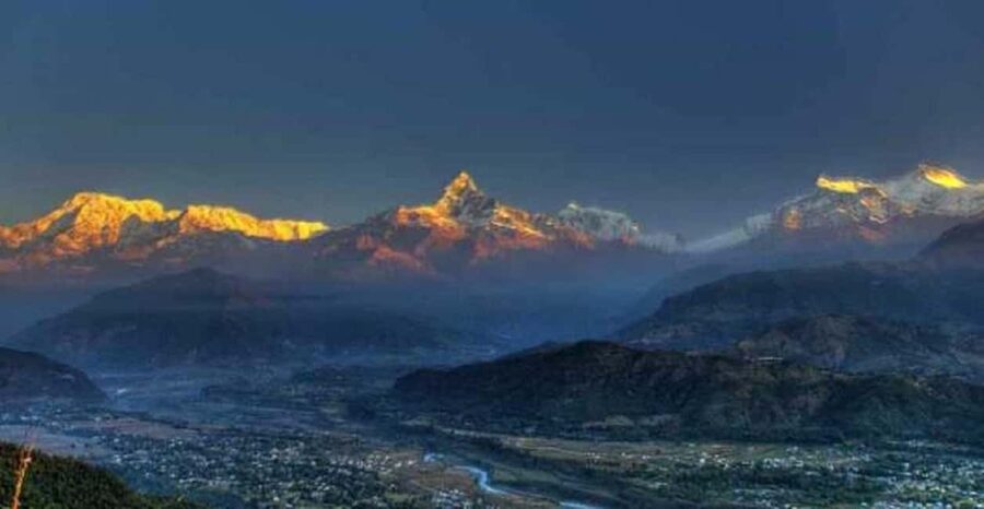 Pokhara: Sarangkot Sunrise & Panoramic Annapurna View Tour - The 30-minute ride from Lakeside