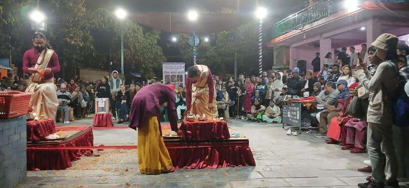 Pokhara: Tal Barahi Temple Evening Aarati Ceremony - Returning through the lakeside evening