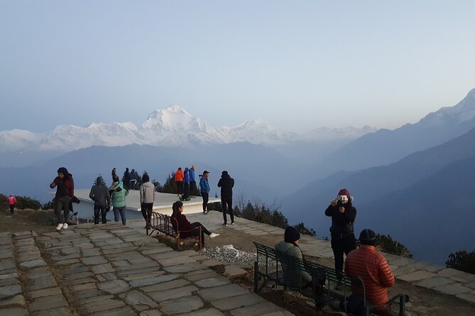 Poon hill Trek 3 days - What the guide and porter arrangement adds