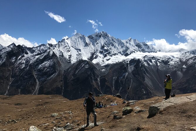 Private 8 - Day Langtang Trekking - Day 2: Forest walking inside Langtang National Park
