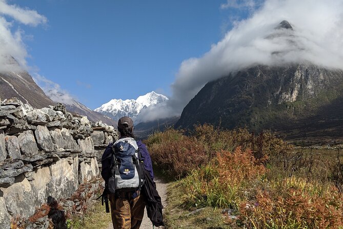 Private 8 - Day Langtang Trekking - Day 3: Lama Hotel to Langtang Village