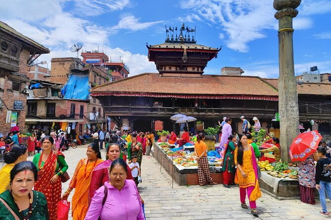 Private Full-Day Kathmandu All 7 UNESCO World Heritage Sites Tour - Pashupatinath closes with a sacred riverside site
