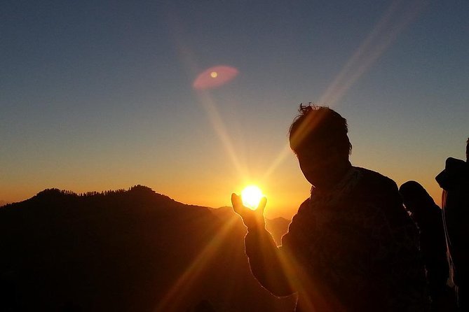 Sarangkot Sunrise Tour from Pokhara - Crowds, Holiday Timing, and the Best View