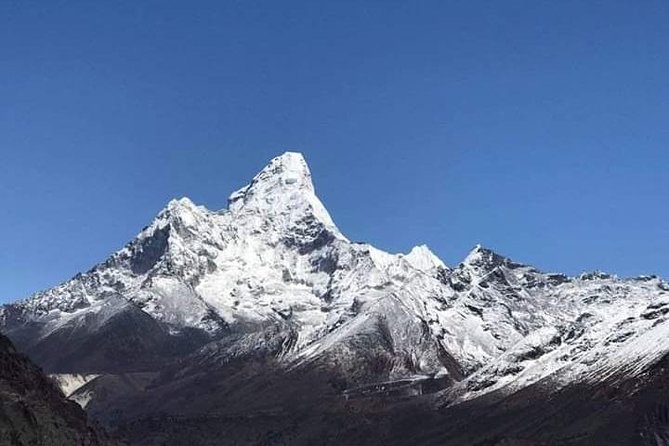 Short Everest Base Camp Trek 10 Days - Day 1: Lukla flight and the walk to Phakding