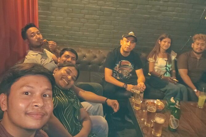 Sip, Stroll, Repeat-Pub Crawl And Thamel's Night Life - Meeting local guides and other people
