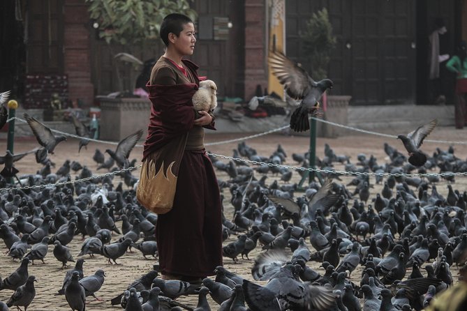Temples and Stupas Tour in Kathmandu Valley - What the day feels like in practice
