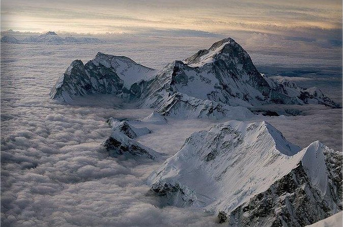 Top-Rated Mount Everest Flight Experience with Airport Transfers - Weather, cancellations, and the main risk