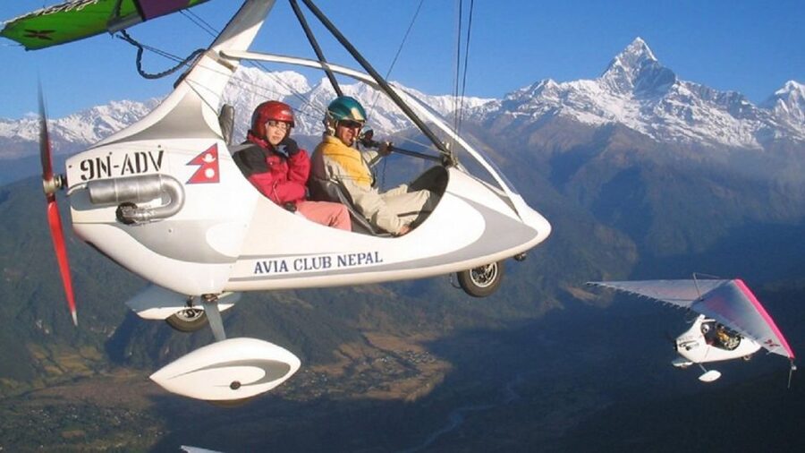 Ultra Light Flying Tour Over the Himalayas - 15 Minutes - Safety briefing and the small-aircraft experience