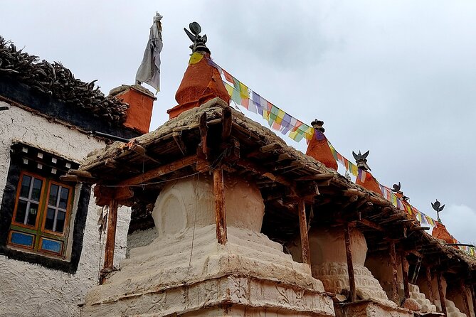 Upper Mustang Trek 14 Days - Days 4 and 5: Chele, Syanboche, and the dry Mustang trail