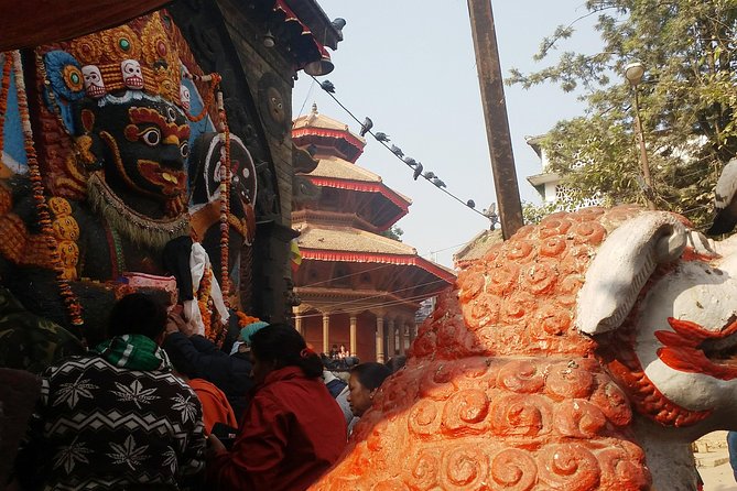 Walking tour of Kathmandu with awesome local guides - One hour at Swayambhunath, the Monkey Temple